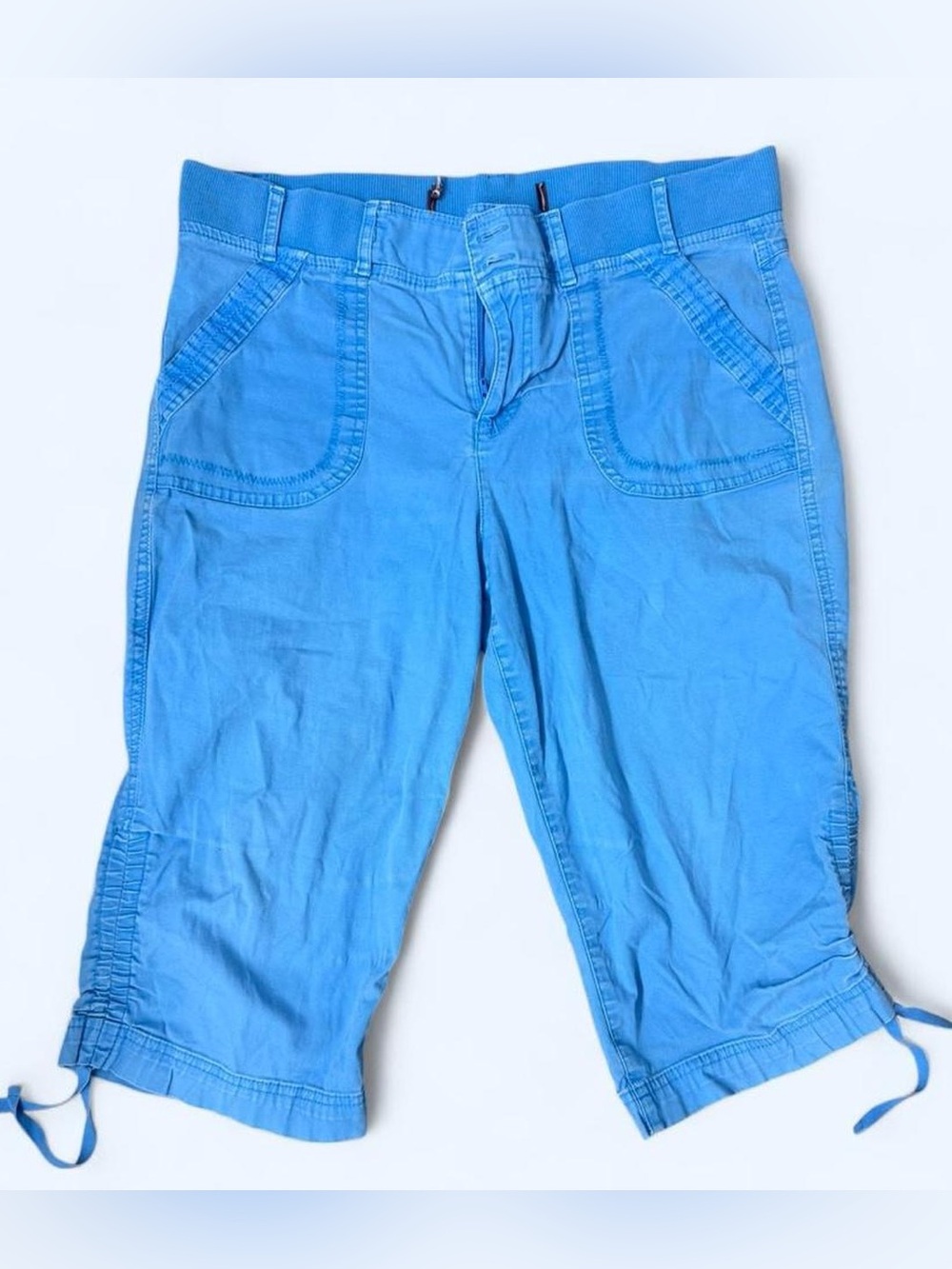 Women’s Bright Blue Capris Pants